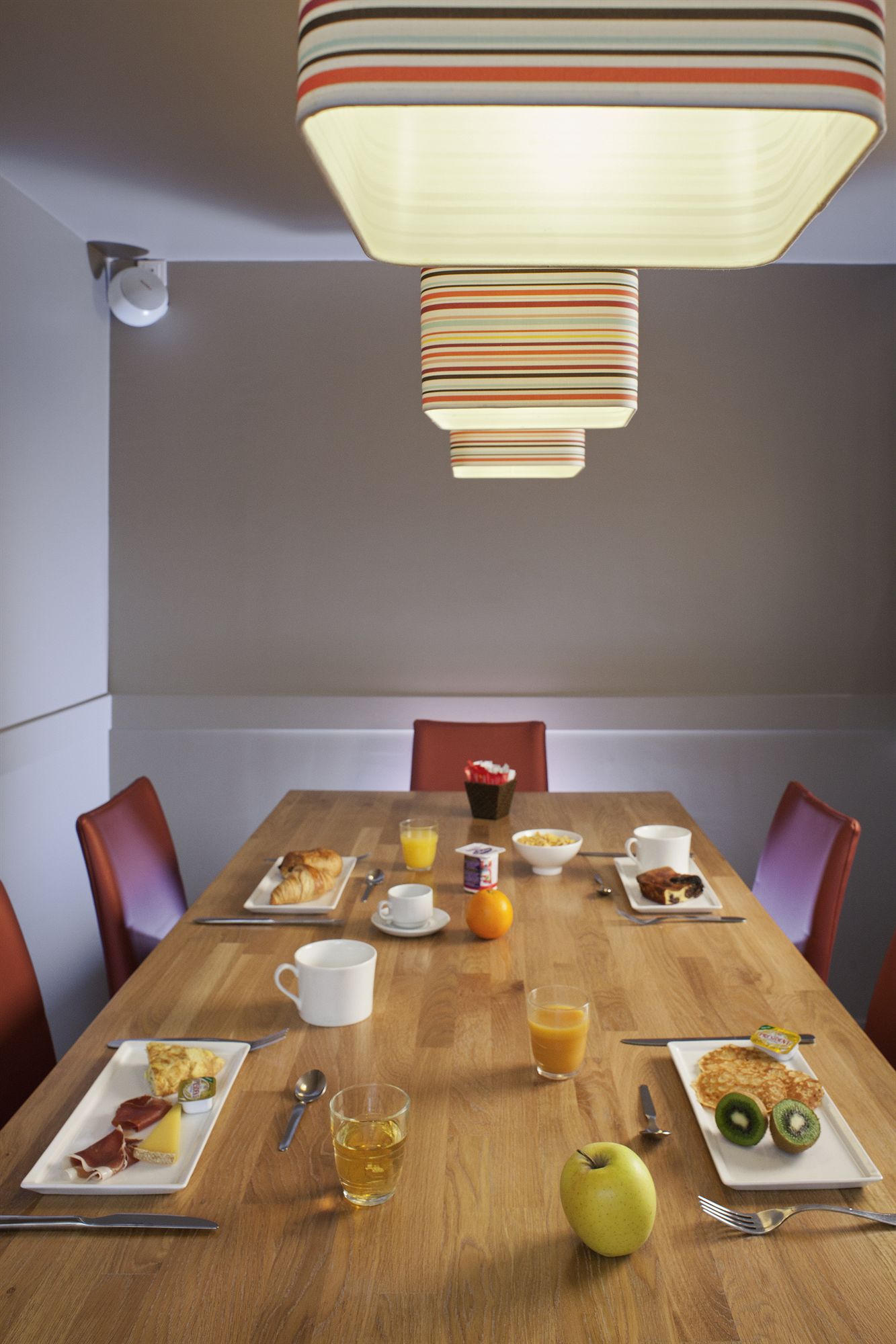 Фото Ibis Paris Rueil Malmaison