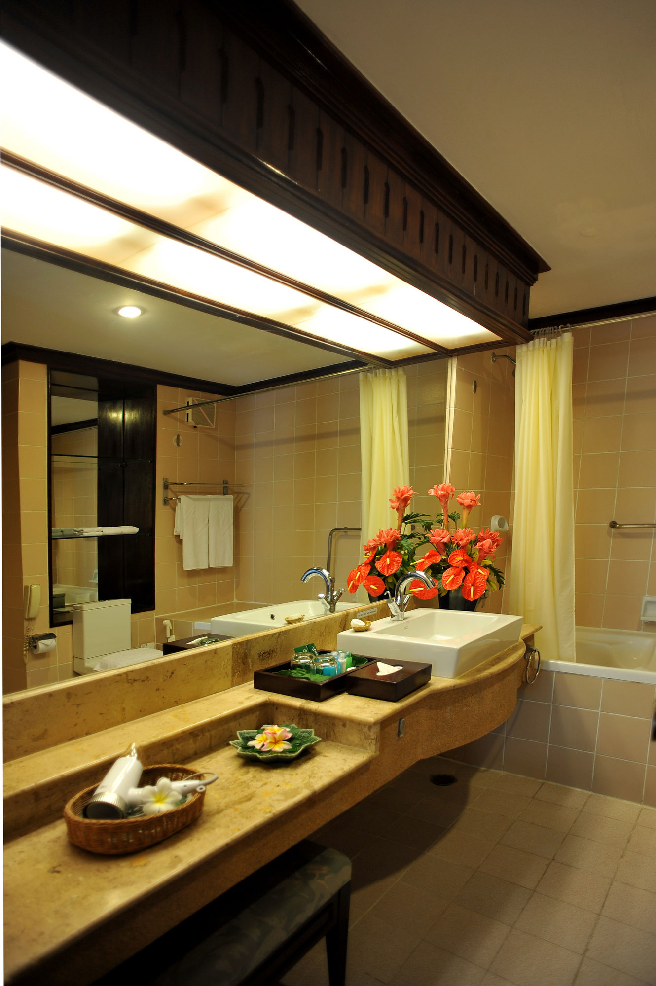 Фото Felix River Kwai Resort