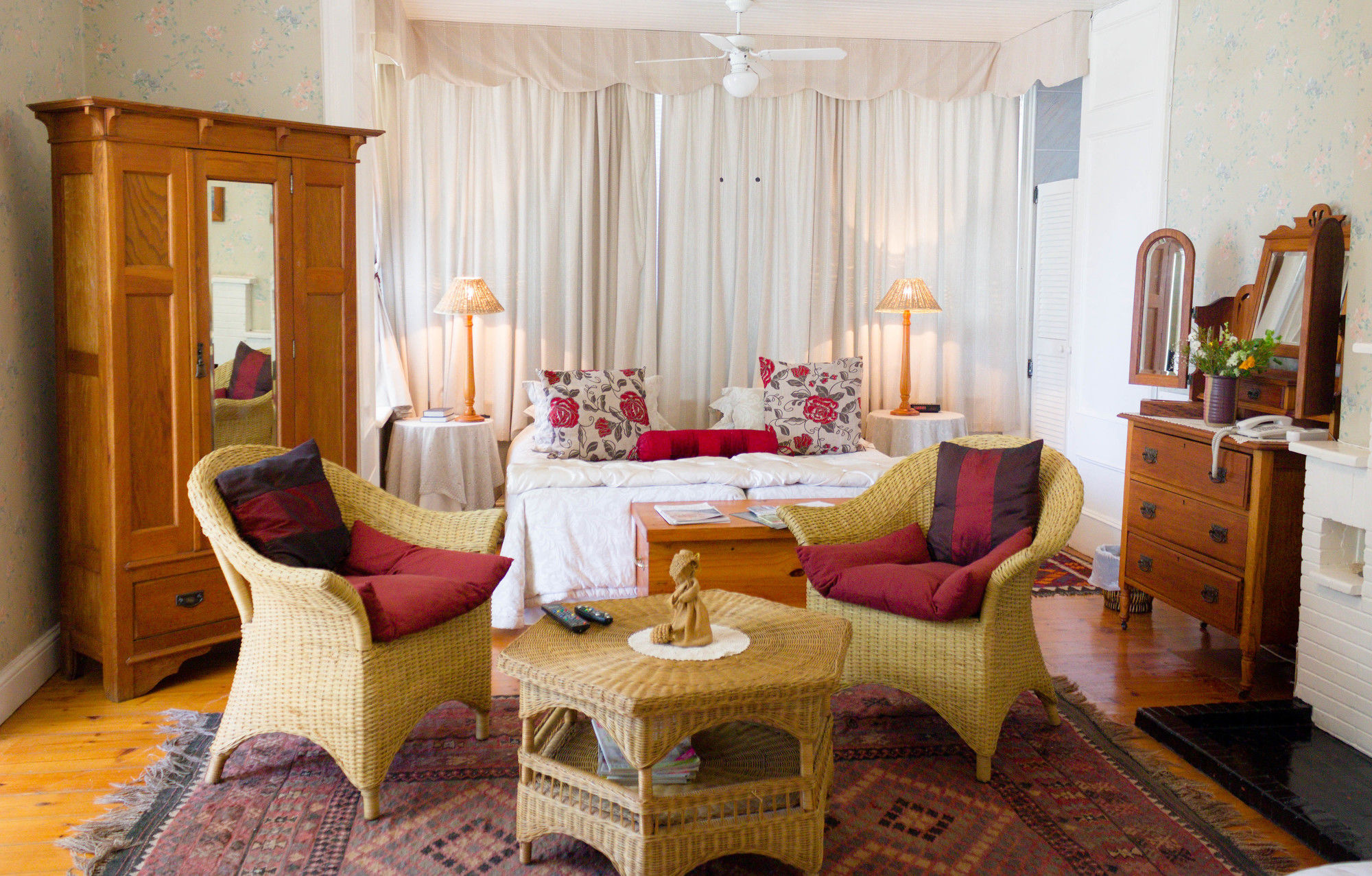 Фото Adley House Guesthouse