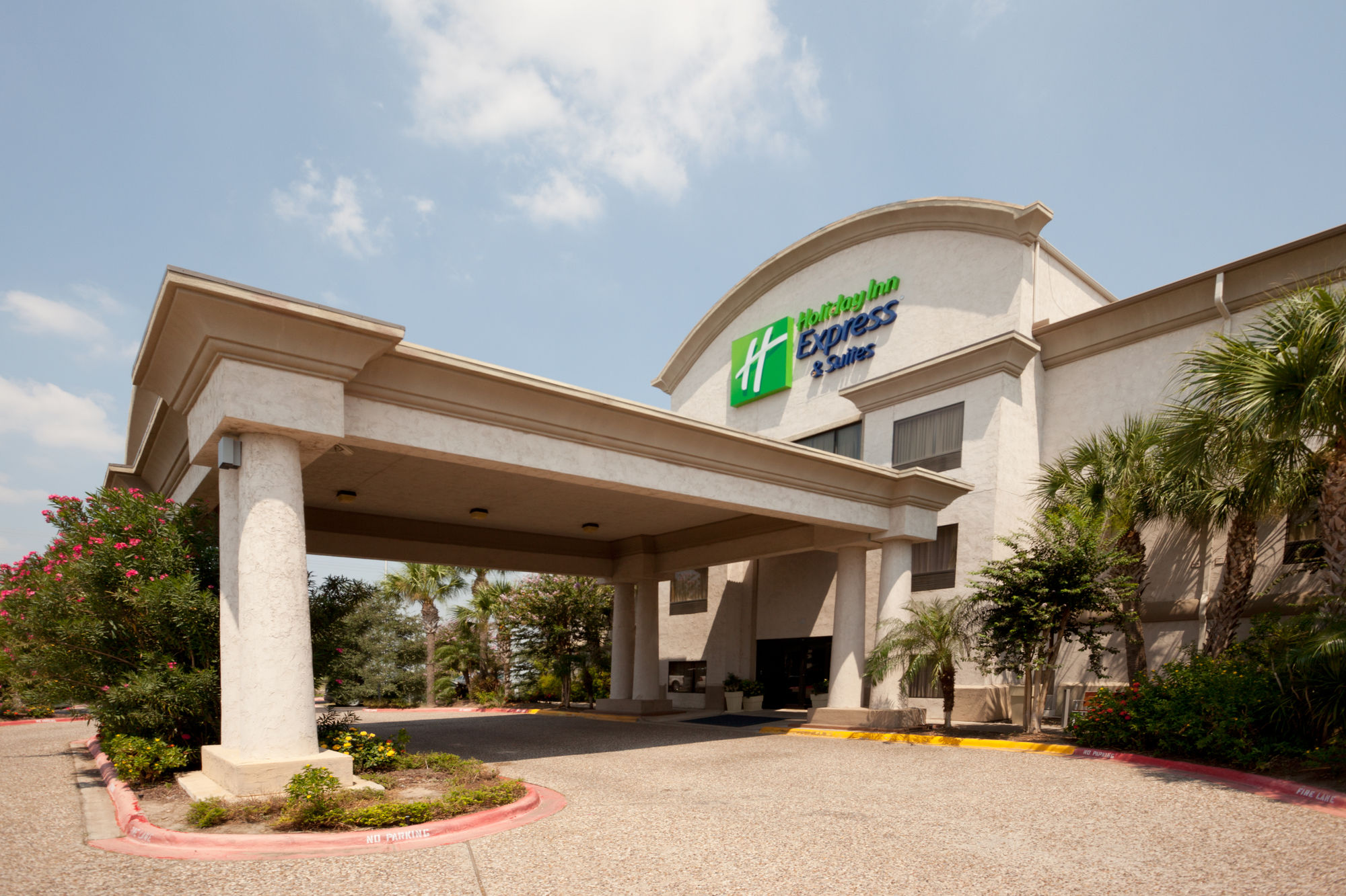Фото Holiday Inn Express Hotel & Suites Mission-McAllen Area, an Ihg Hotel