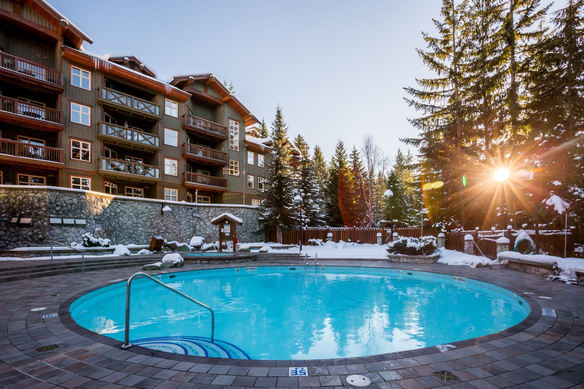 Фото Lost Lake Lodge