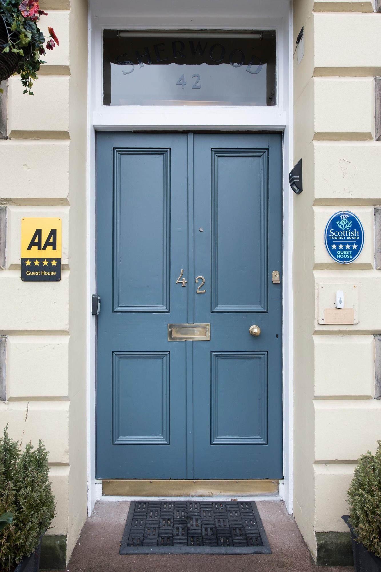 Фото Sherwood Guest House