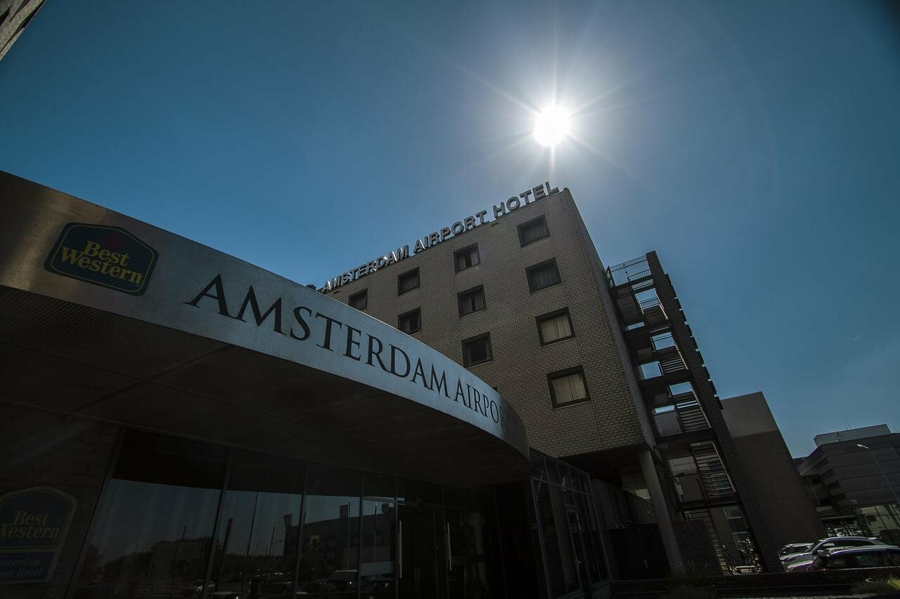 Фото Best Western Plus Amsterdam Airport Hotel