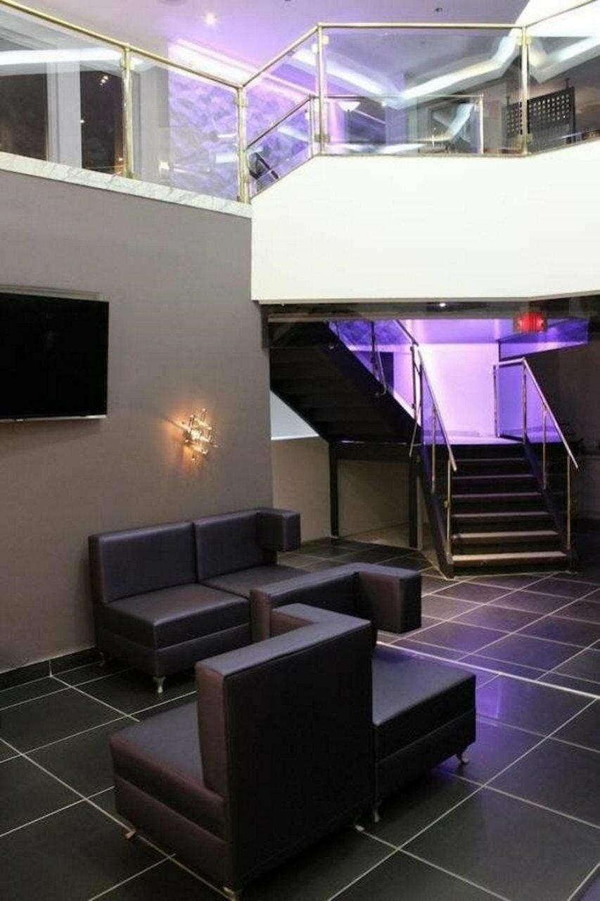 Фото Lelux Hotel