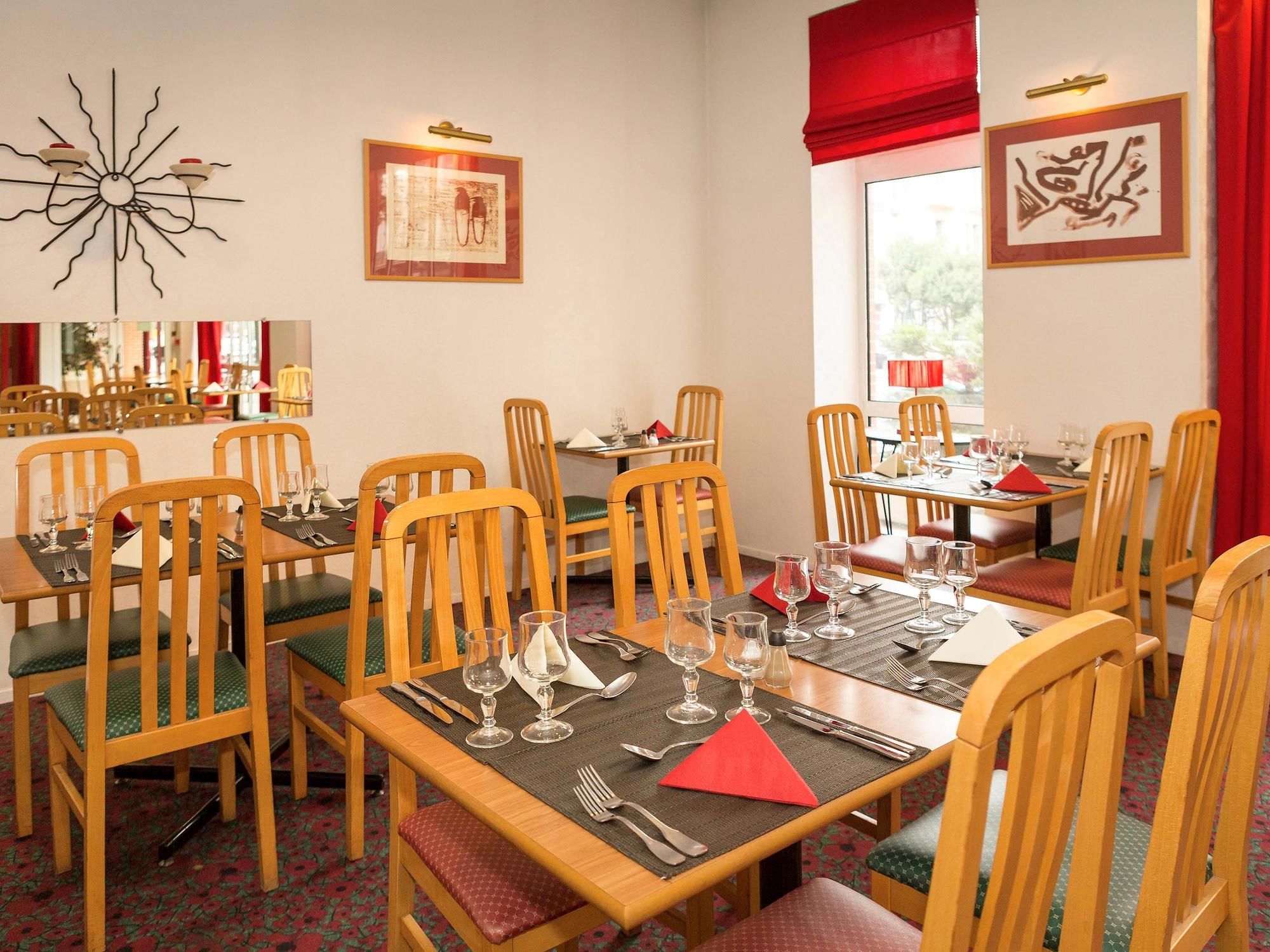 Фото Ibis Styles Perpignan Centre Gare