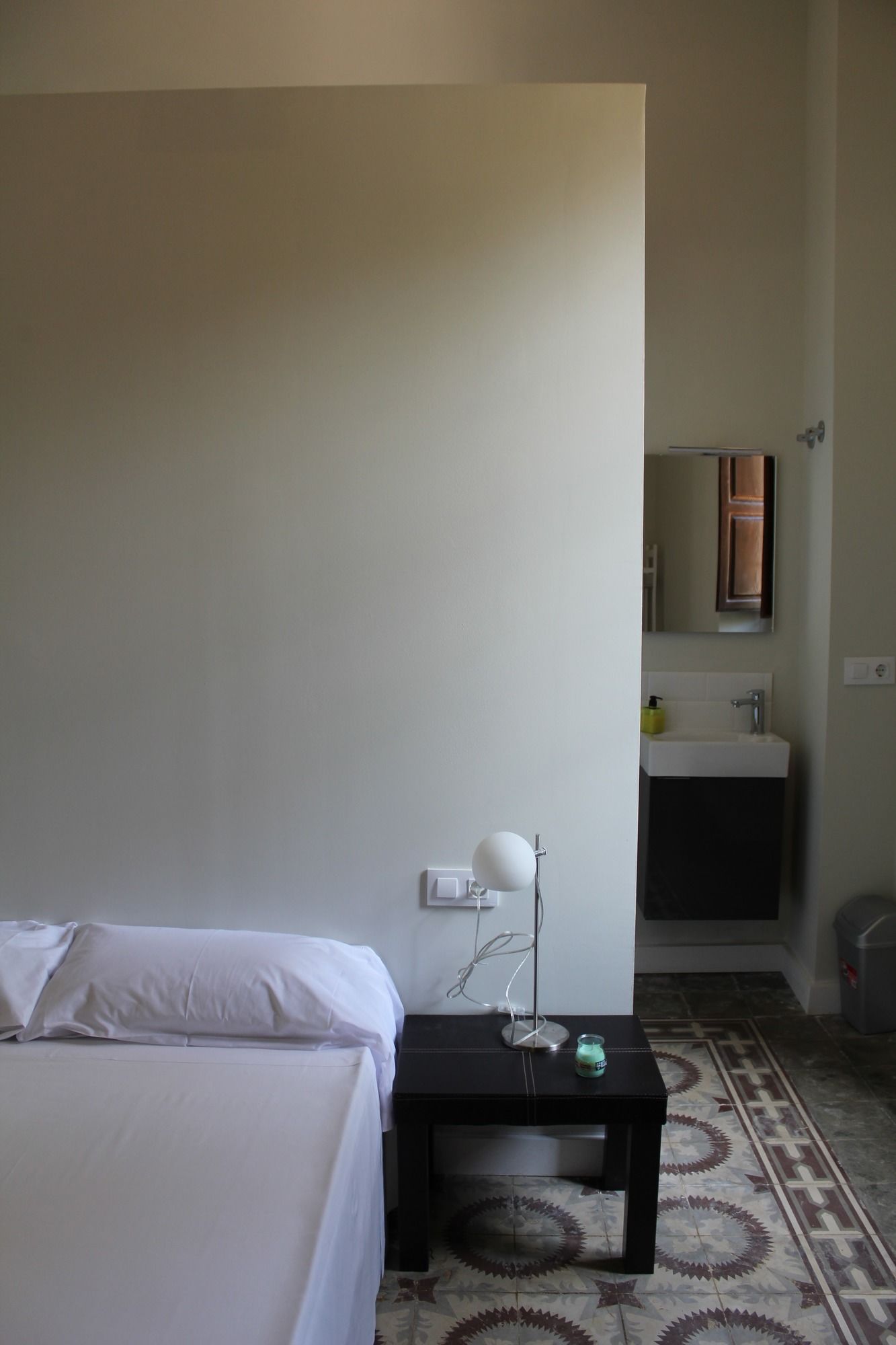 Фото Nwt Paradise Urban Hostel