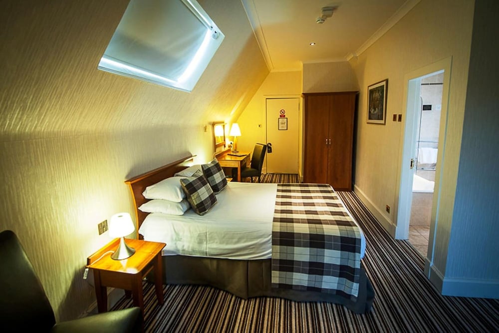 Фото Savoy Park Hotel