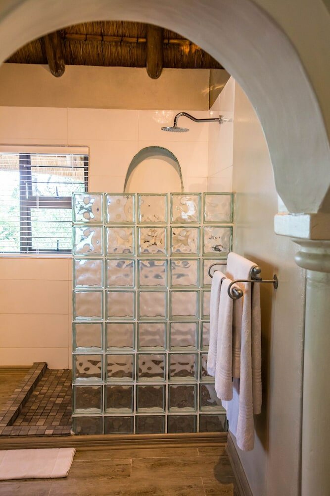 Фото La Roca Guesthouse