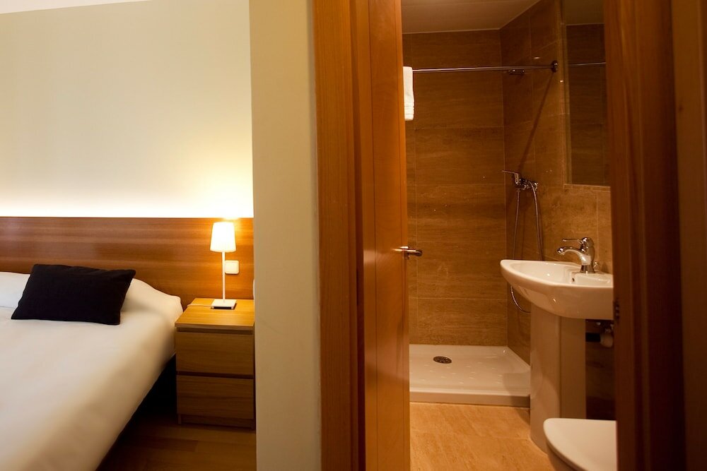 Фото Palafox Central Suites