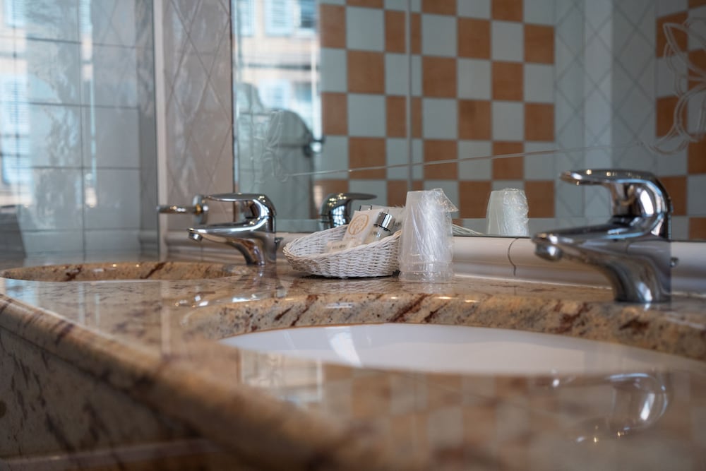 Фото Hôtel Saint Martin