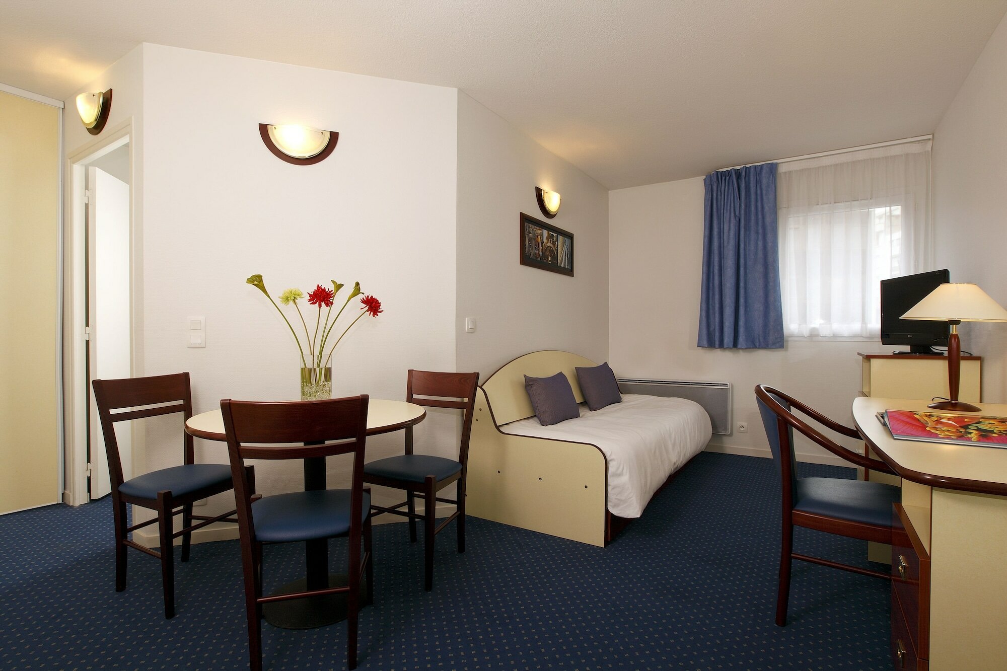 Фото Appart'City Clermont Ferrand Centre