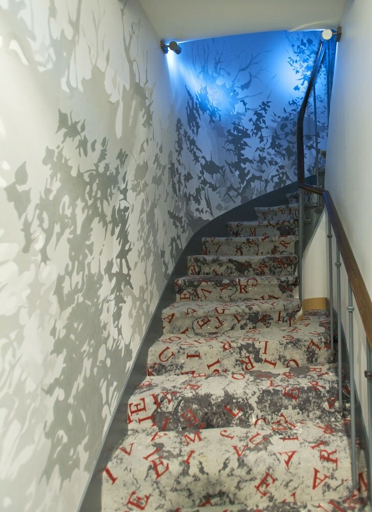 Фото Apostrophe Hotel