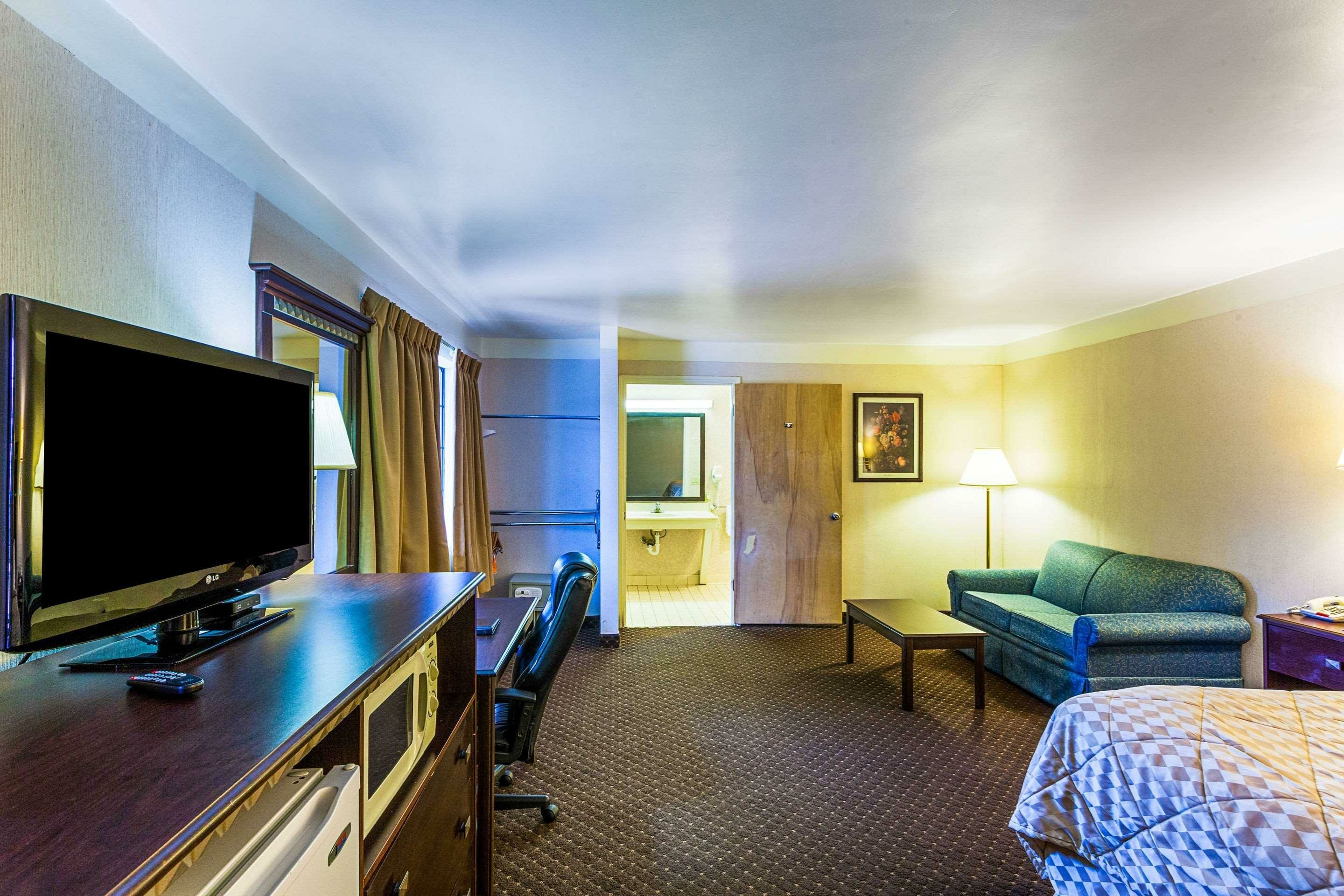 Фото Quality Inn Near Medical Center