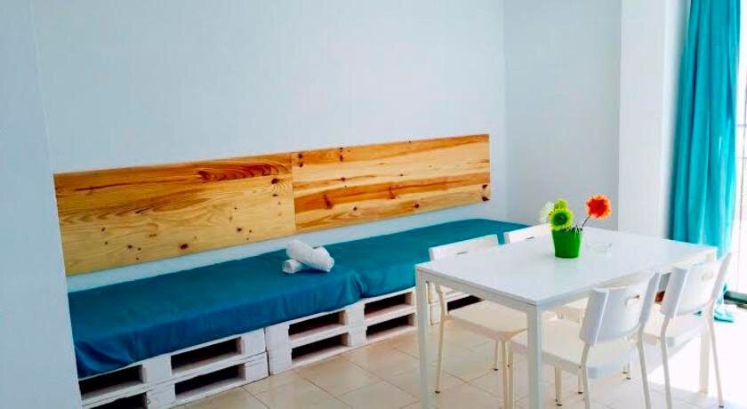 Фото Apartamentos Bernat Pie De Playa 3000