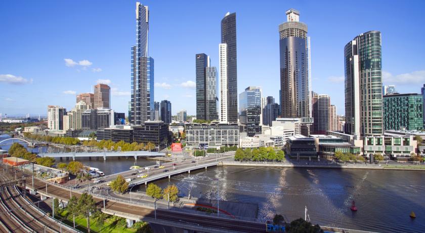 Фото Clarion Suites Gateway