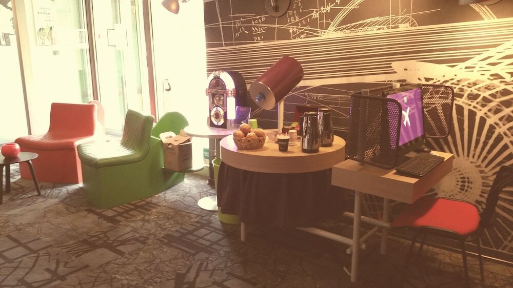 Фото Ibis Styles Paris Velizy