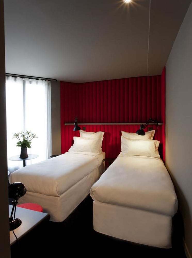 Фото Hotel Saint Marcel