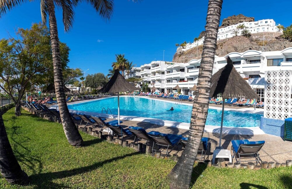 Фото Apartamentos Portonovo