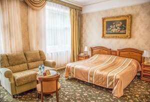 Grand Palace (Beregovoy pereulok, 2) ، فندق