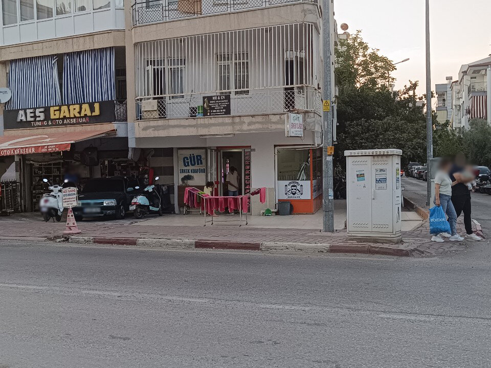 Gür Erkek Kuaförü