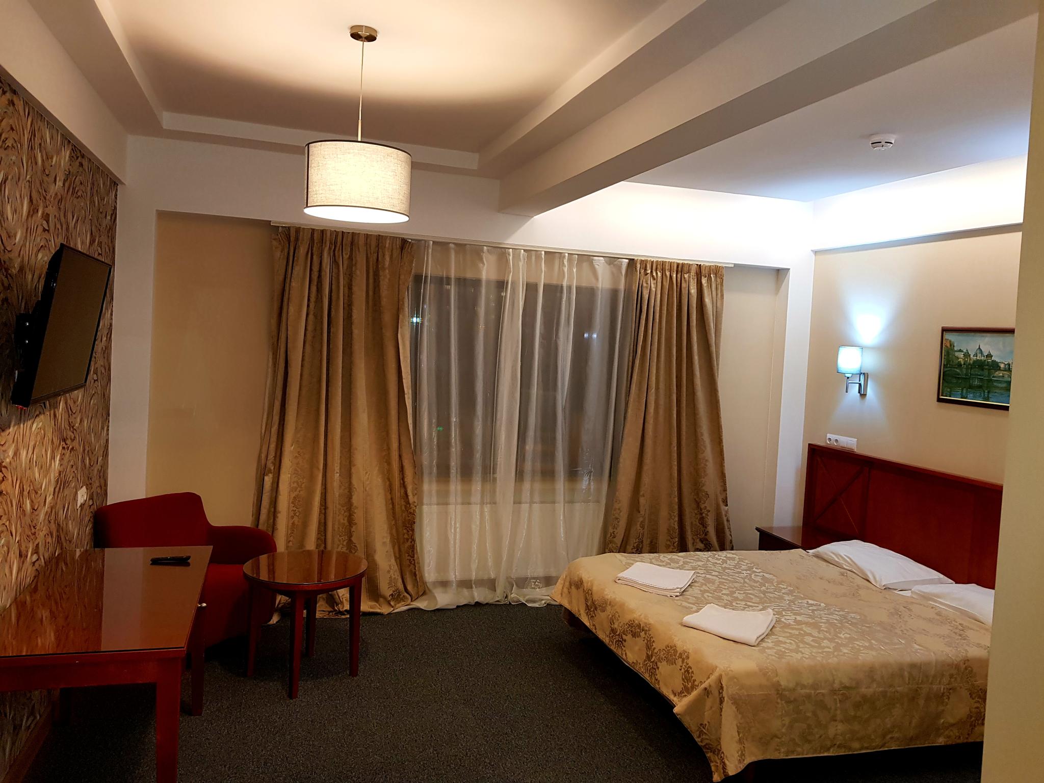 Фото отеля 2