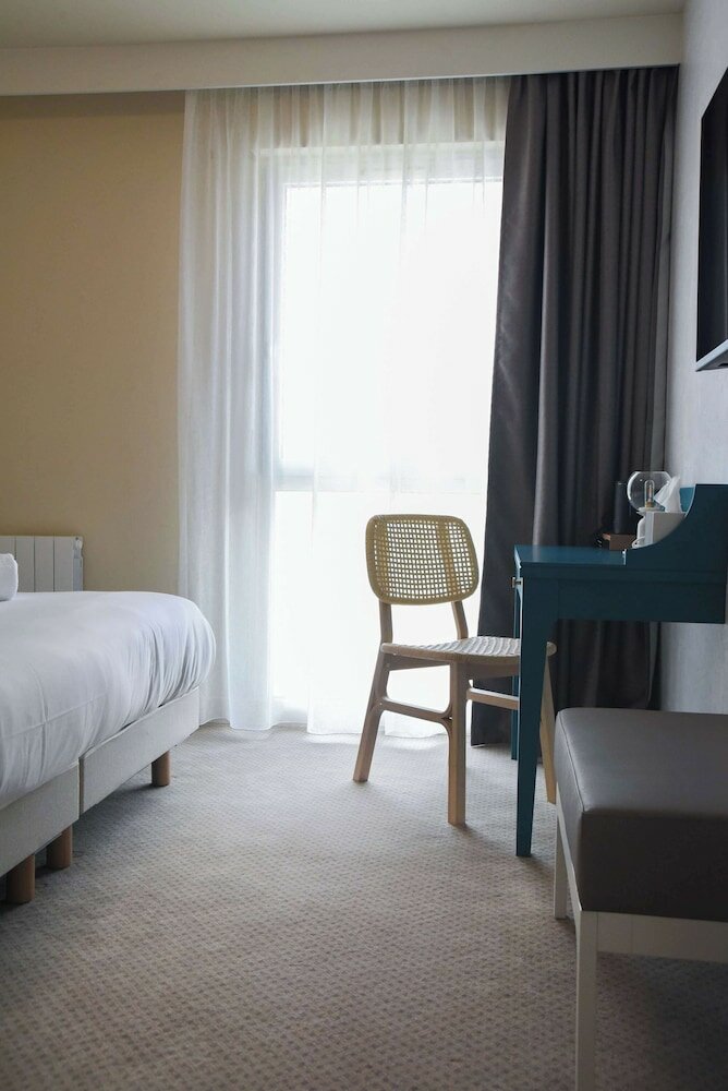 Фото Best Western Flers Centre Gare