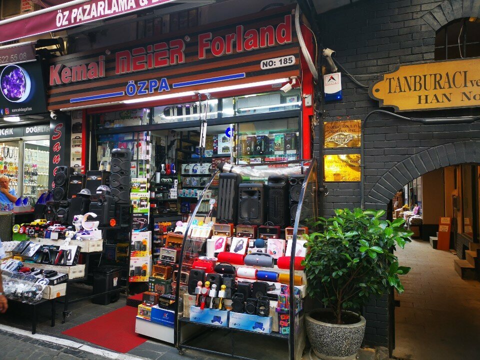 Tienda de electrónica Makro Elektronik Pazarlama, , foto