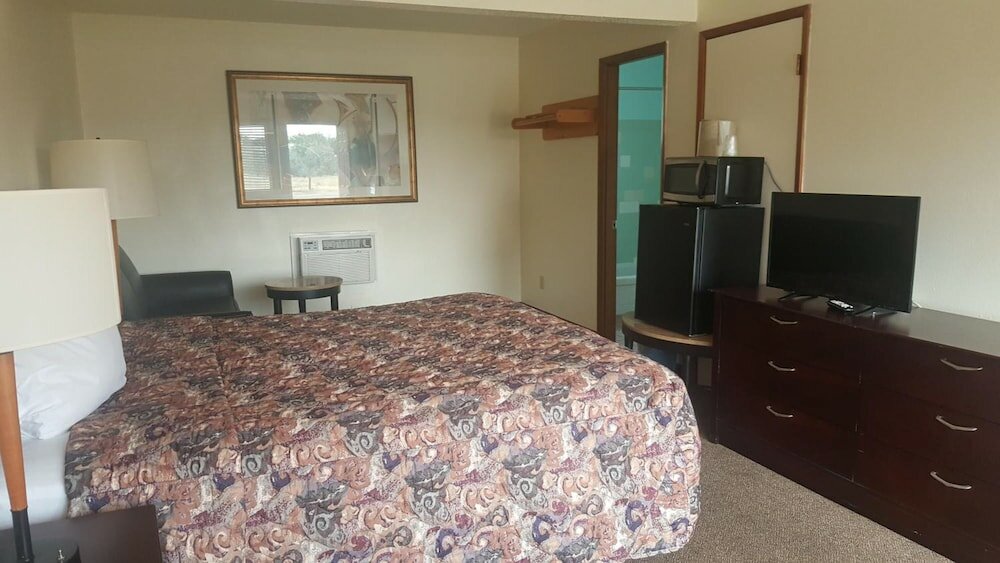 Фото Richland Inn and Suites