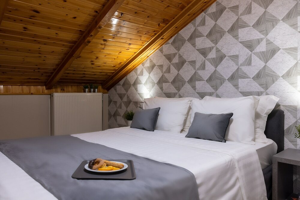 Фото Nantin Hotel Ioannina