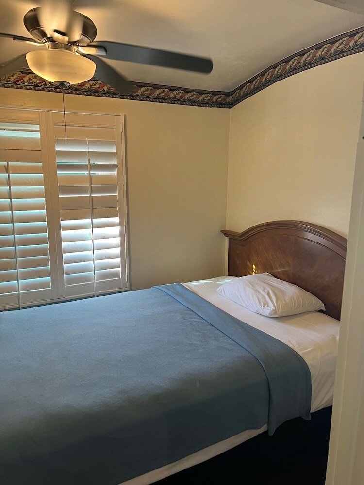 Фото Welcome Inn on Colorado Blvd