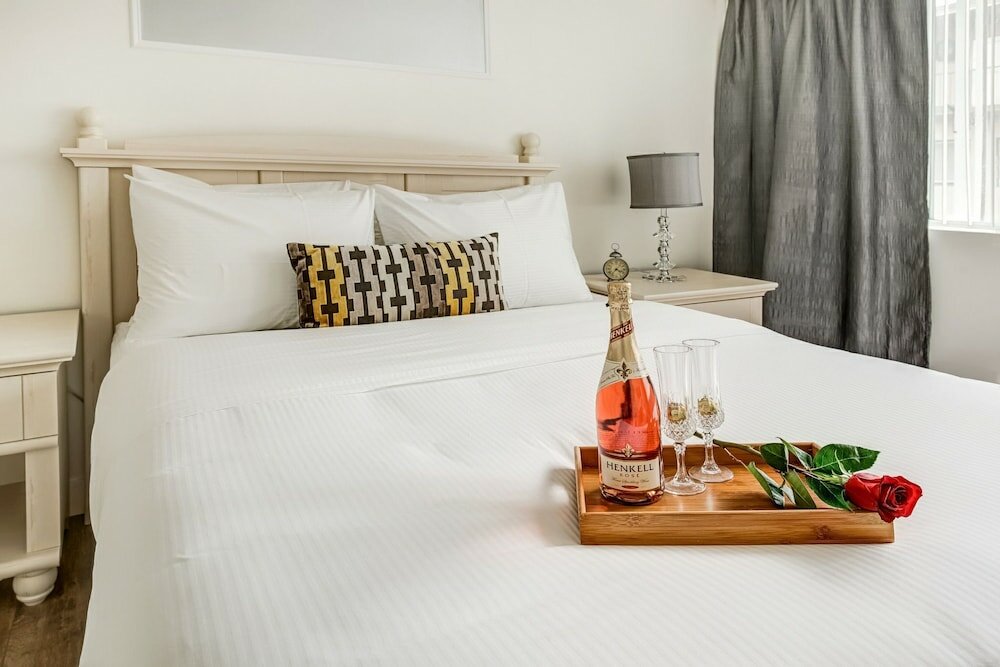 Фото Rosellen Suites Stanley