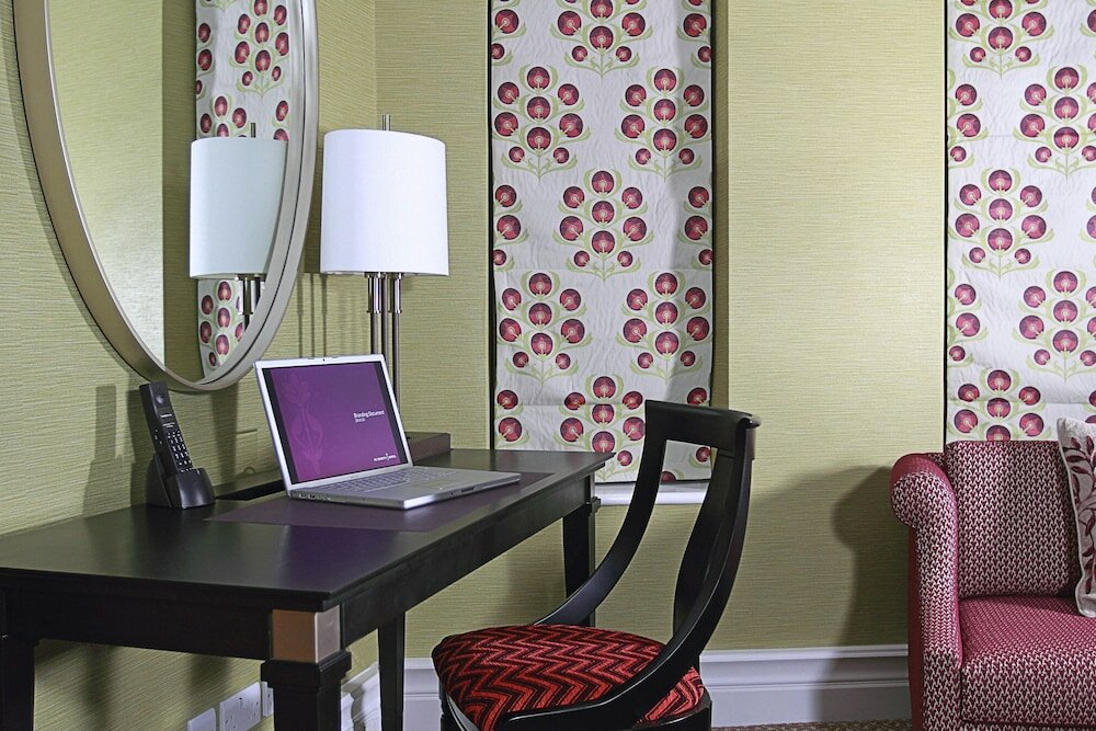 Фото St. Ermins Hotel, Autograph Collection