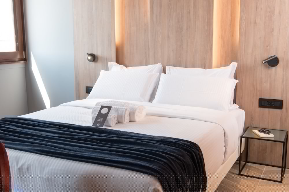 Фото B&b Hotel Milano City Center Duomo