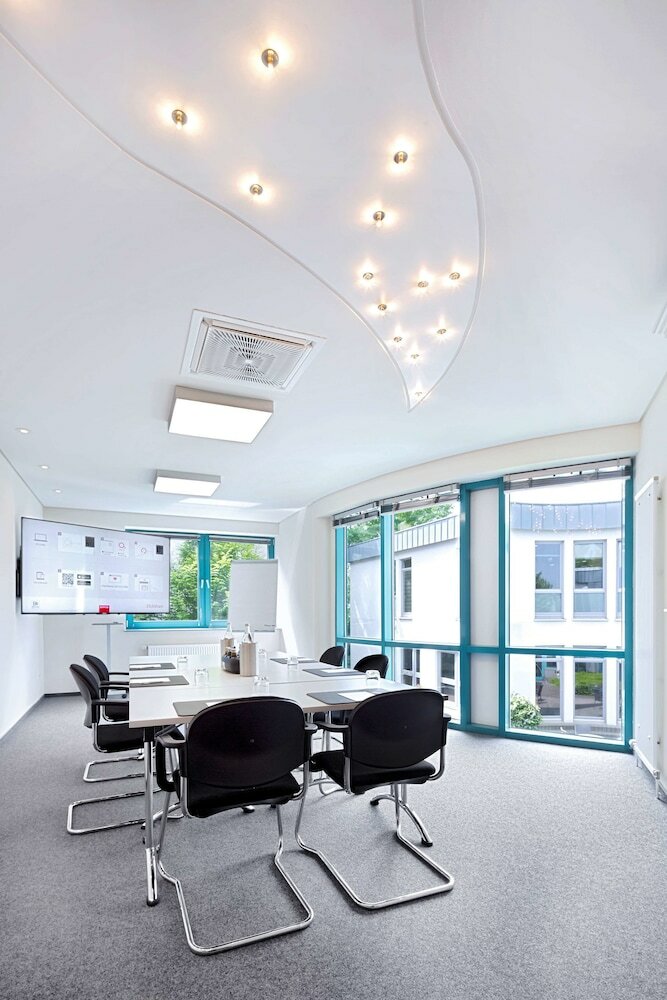 Фото Median Hotel