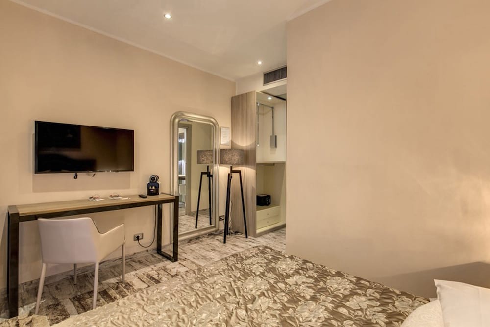 Фото Colonna 18 Guest House