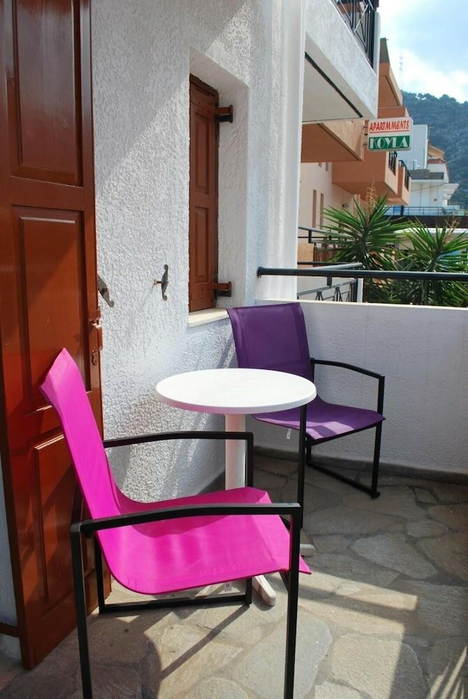 Фото Koula Apartments