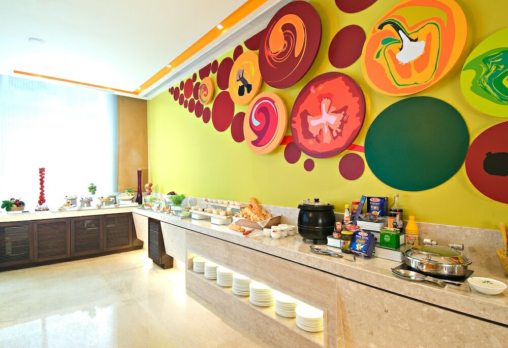 Фото Ibis Pune Viman Nagar Hotel