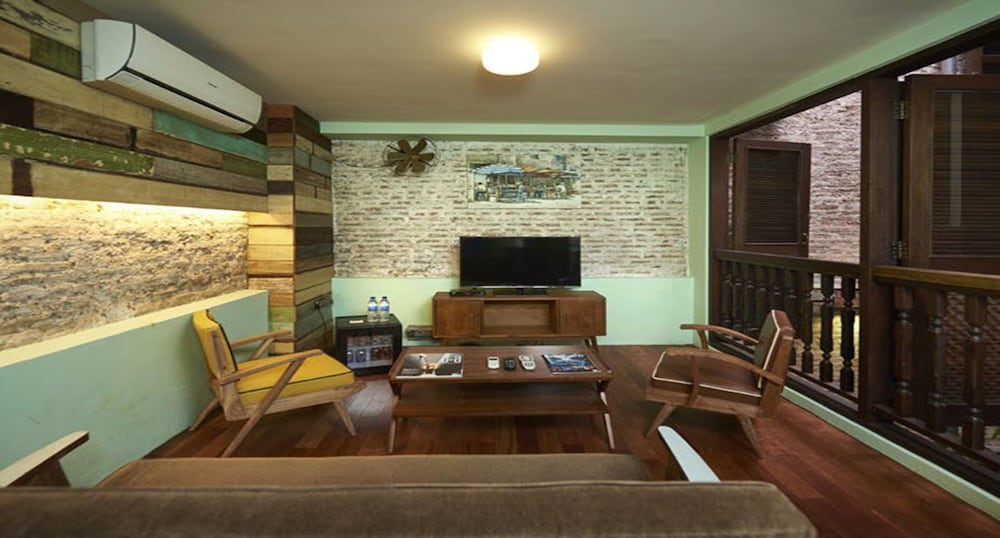 Фото You Le Yuen