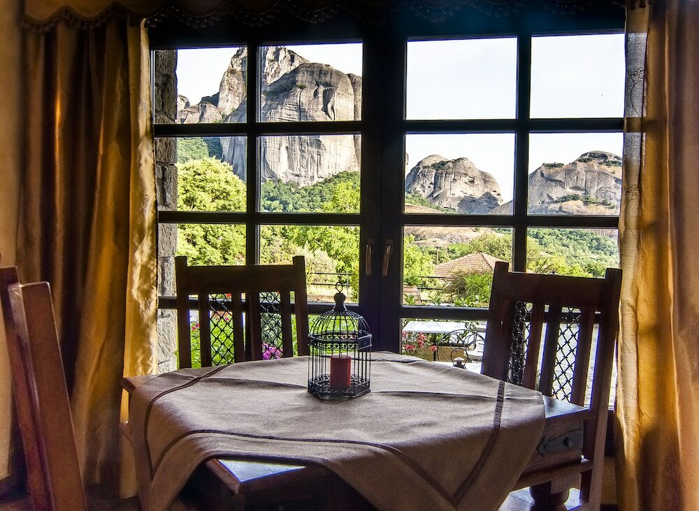 Фото Doupiani House Hotel