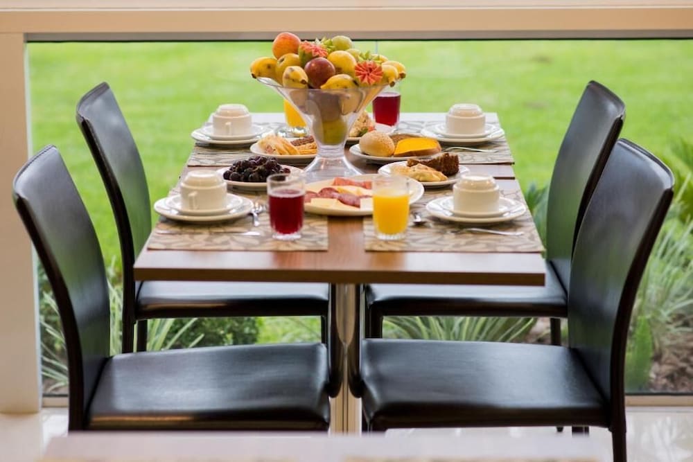 Фото Sky Premium Hotel