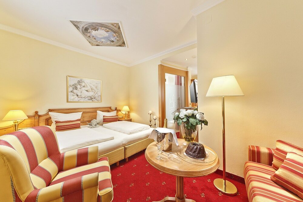 Фото Schlosskrone