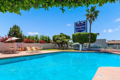 Гостиница Knights Inn Yuma в Юме