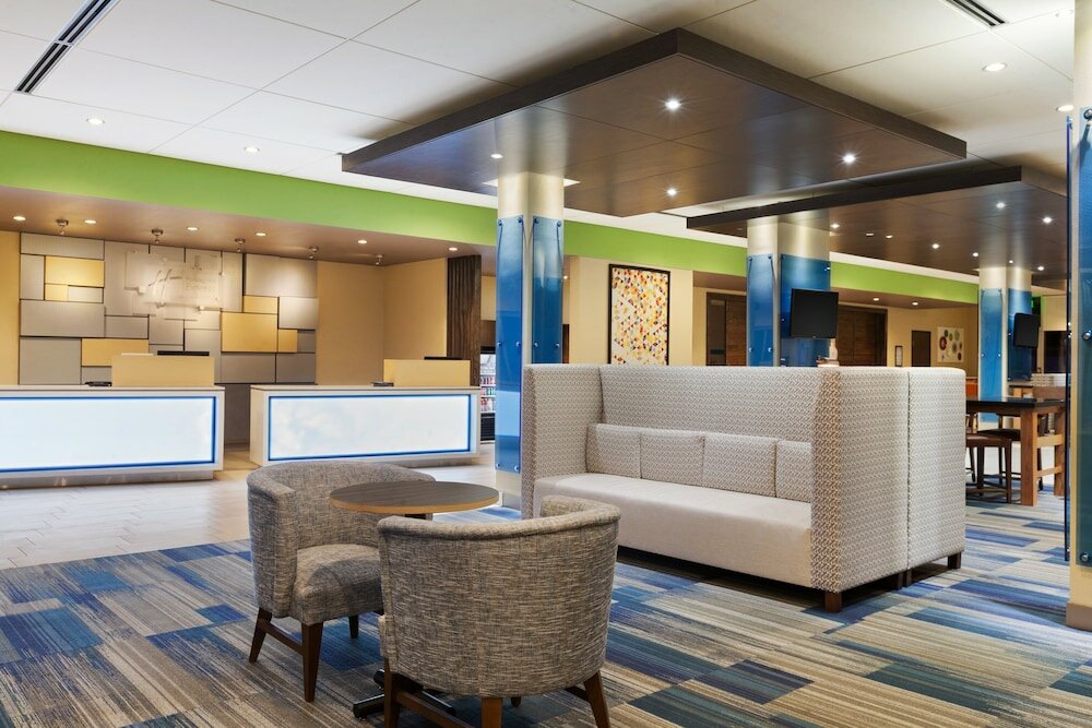 Фото Holiday Inn Express & Suites Edinburg-McAllen Area, an Ihg Hotel