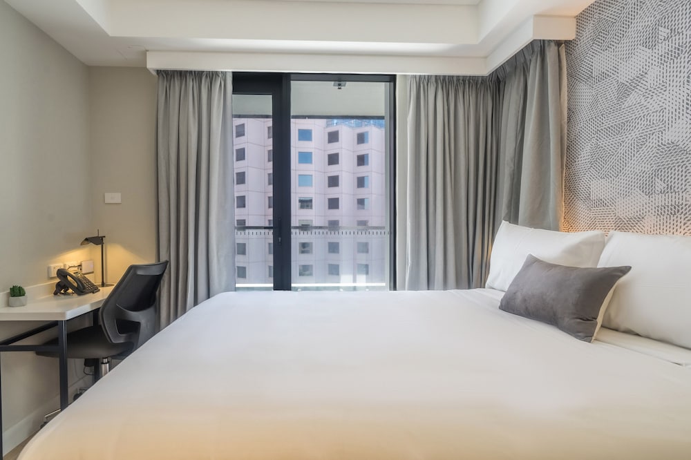 Фото Hotel Kith Darling Harbour