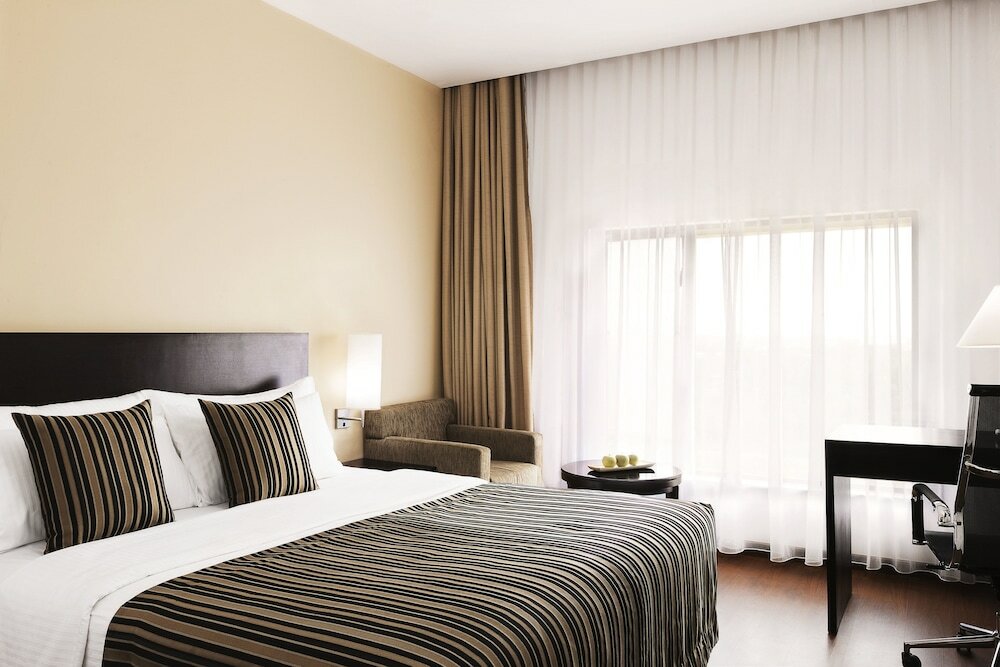 Фото The Gateway Hotel Airport Garden