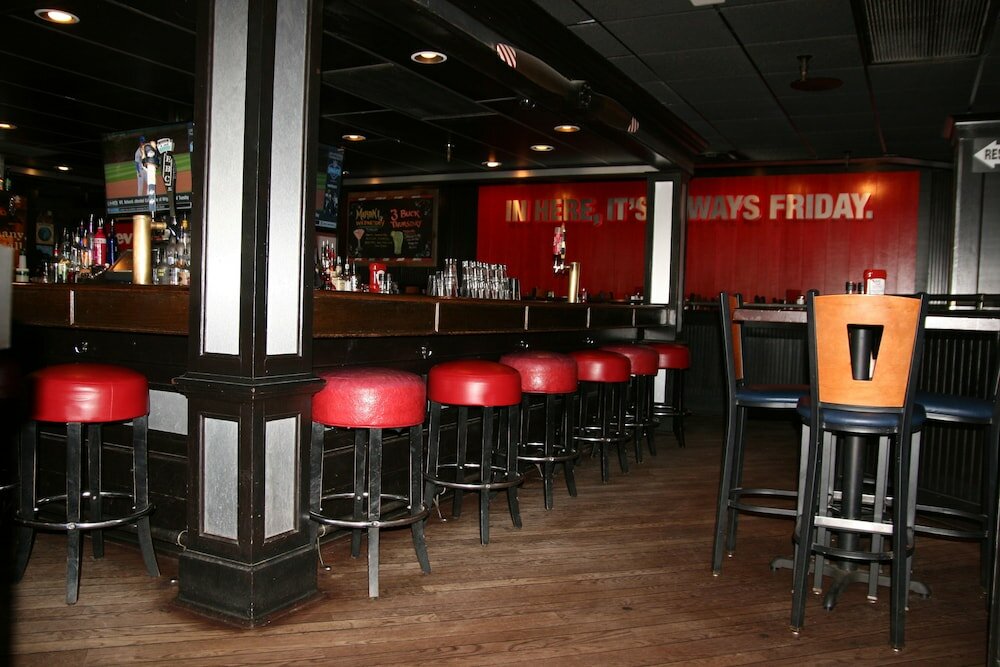 Фото Holiday Inn Express & Suites Buffalo Downtown - Medical Ctr, an Ihg Hotel