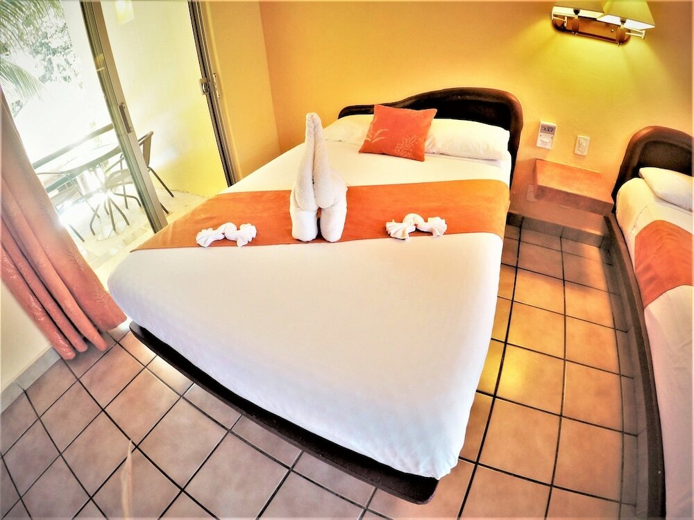 Фото Hotel Lunasol