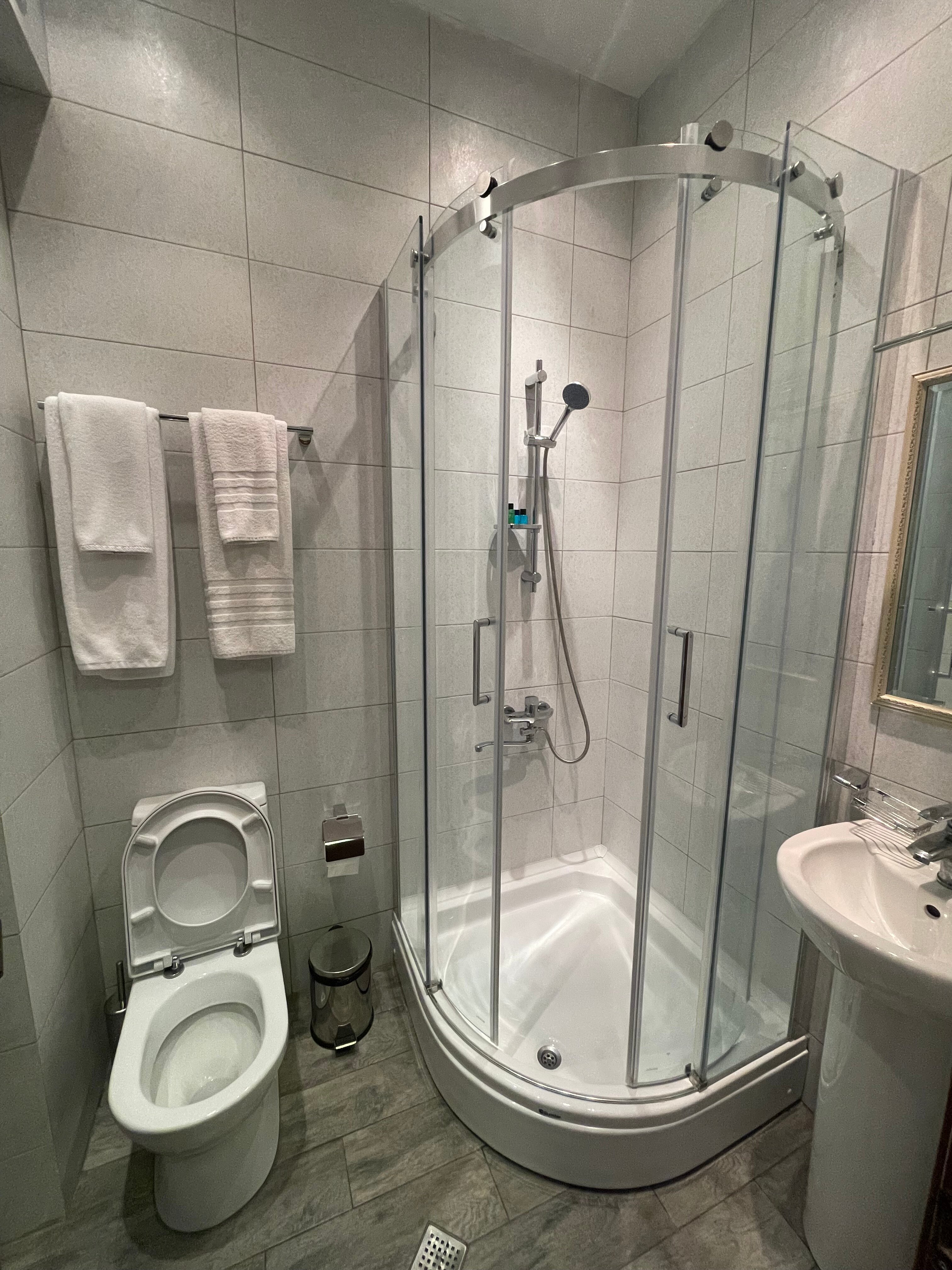 Фото Eleon Boutique Hotel