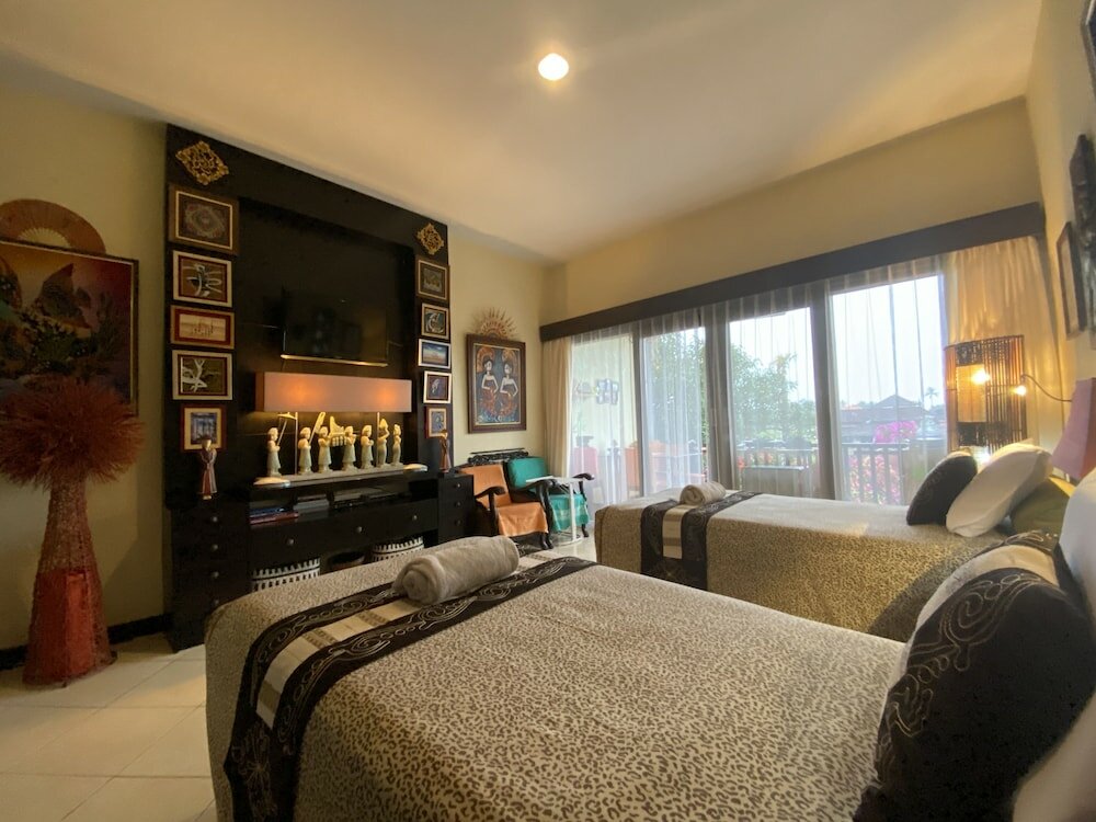 Фото Taman Agung Hotel