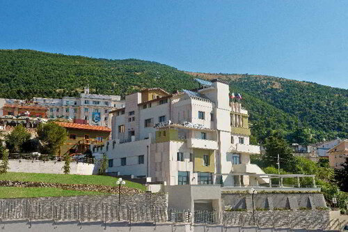 Гостиница Hotel Vittoria в Сан-Джованни-Ротондо